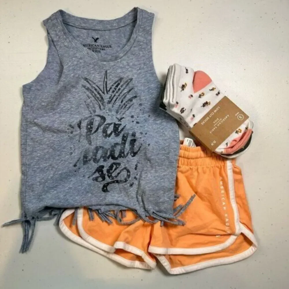 American Eagle Outfitters gray graphic